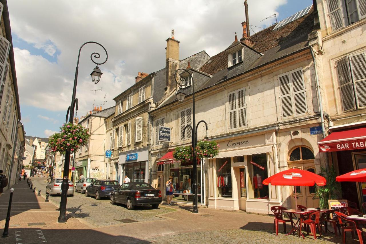 L'Annexe D'Auron, Charmant F2 Au Coeur De Bourges Exterior foto